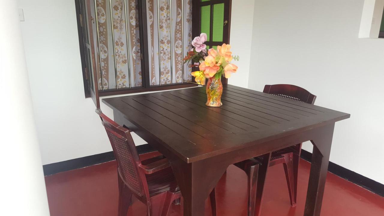 Samudra Guest House Mirissa Exterior photo